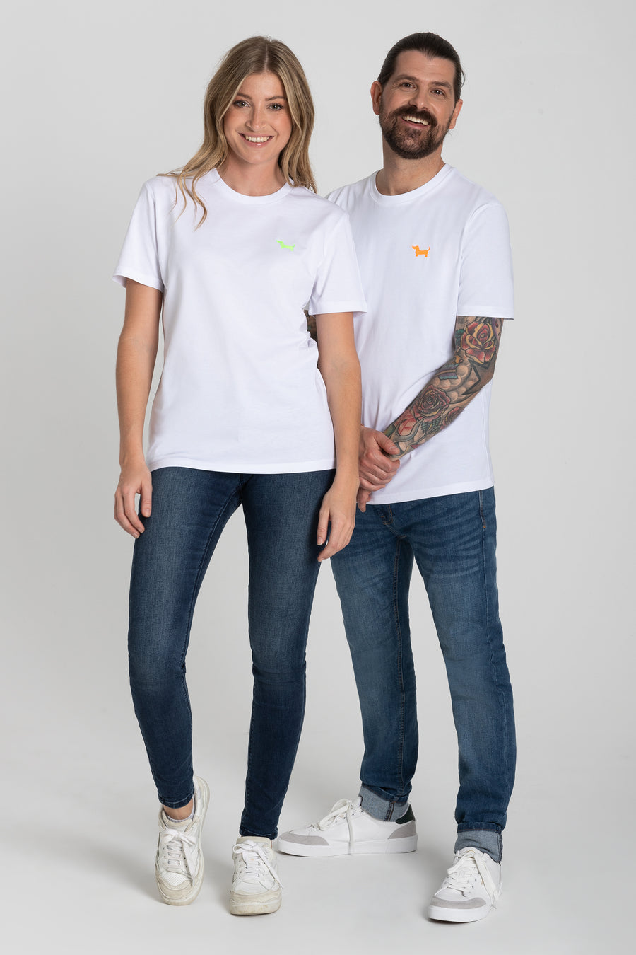 Nachhaltiges Unisex-T-Shirt "Maxl" in weiß / neon